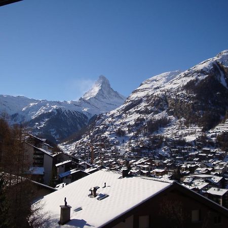 Haus St.Martin Appartement Zermatt Kamer foto